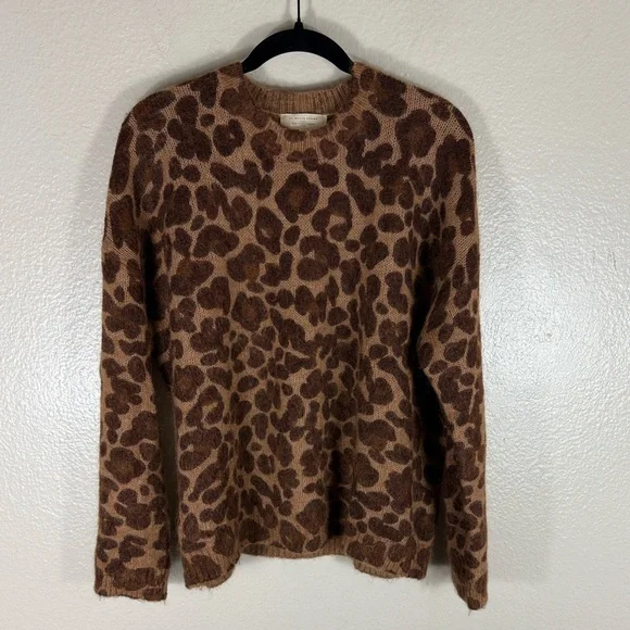 Sezane Gianni Sweater in Leopard - Picture 6 of 9